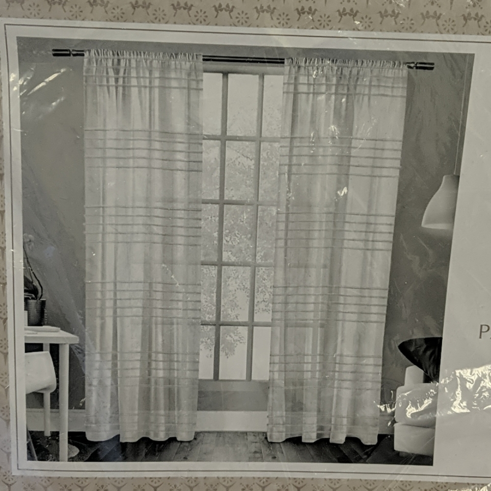 Exclusive Home rod pocket panels